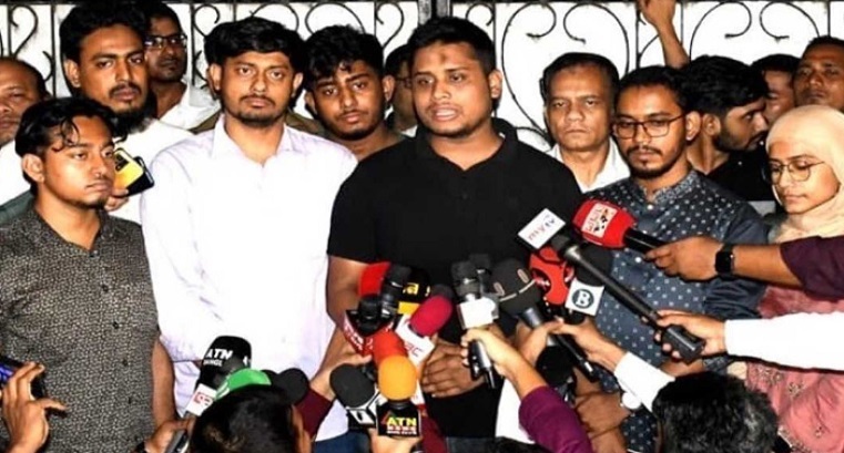 বিএনপির শীর্ষ নেতাদের সঙ্গে রাষ্ট্রপতি ইস্যুতে বৈষম্যবিরোধীদের বৈঠক